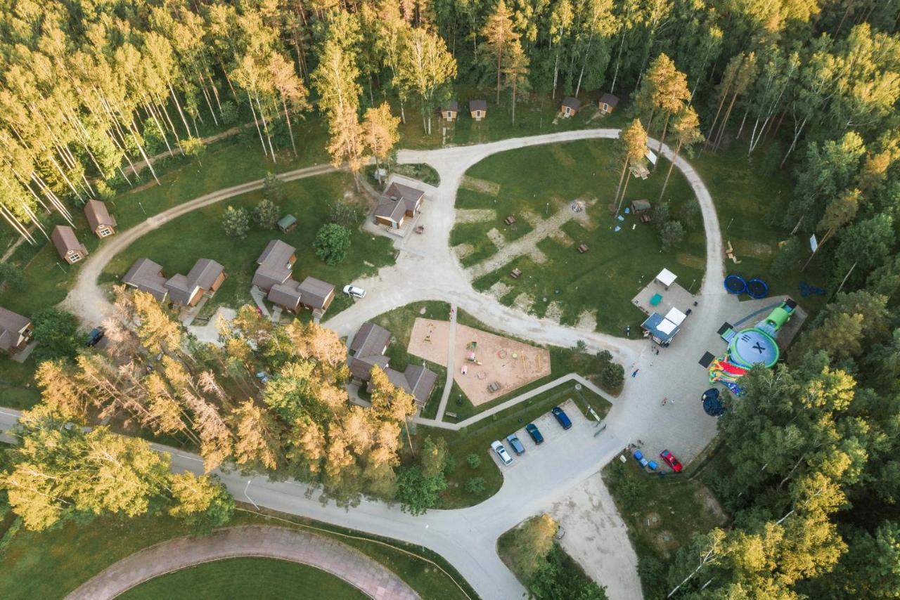 Camping & Camper Place Pasvalys Εξωτερικό φωτογραφία