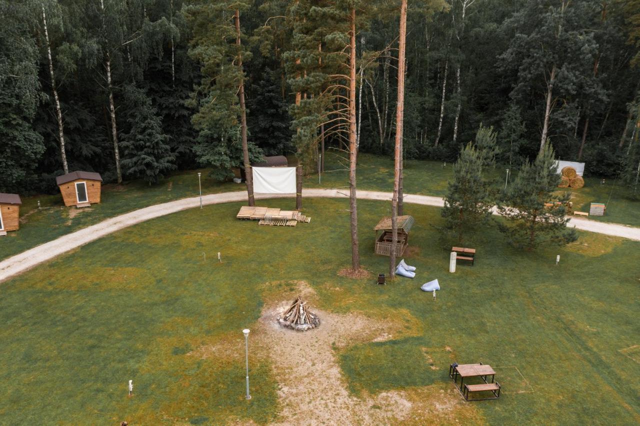 Camping & Camper Place Pasvalys Εξωτερικό φωτογραφία